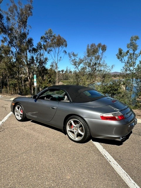 Used 2003 Porsche 911 Carrera 4 AWD/4WD image 9
