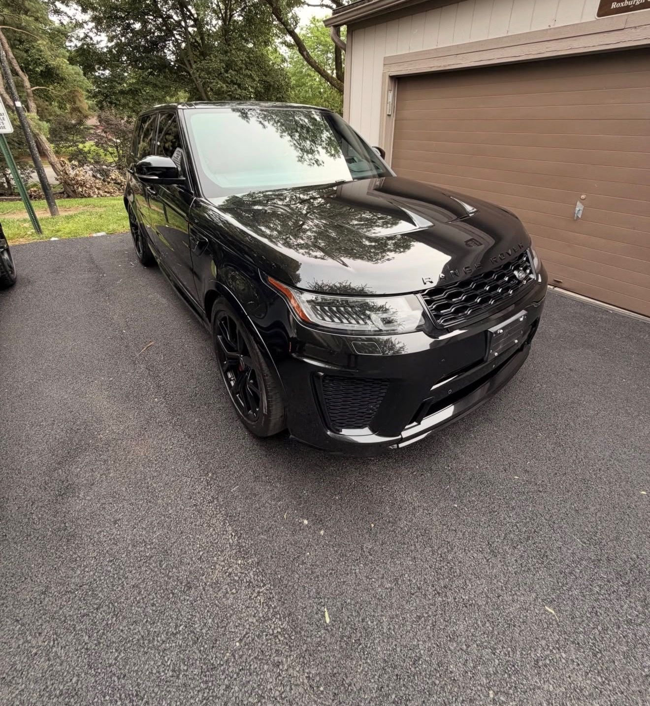 Used 2018 Land Rover Range Rover Sport SVR AWD/4WD image 12