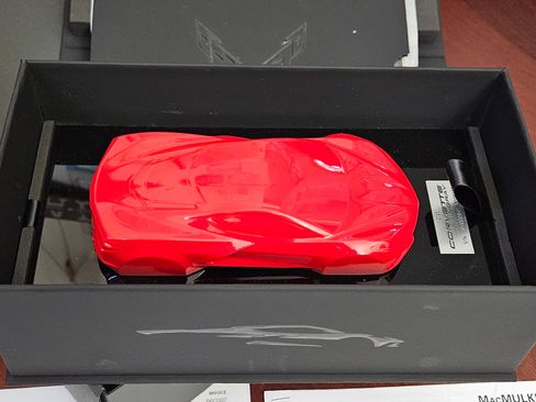 Used 2020 Chevrolet Corvette Stingray Preferred Cpe w/ 2LT Preferred Equipment Group RWD image 30