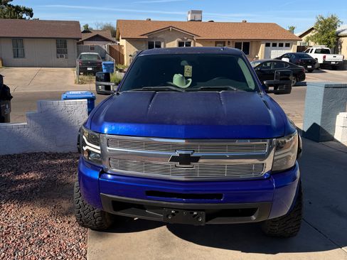 Used 2011 Chevrolet Silverado 1500 LS image 4