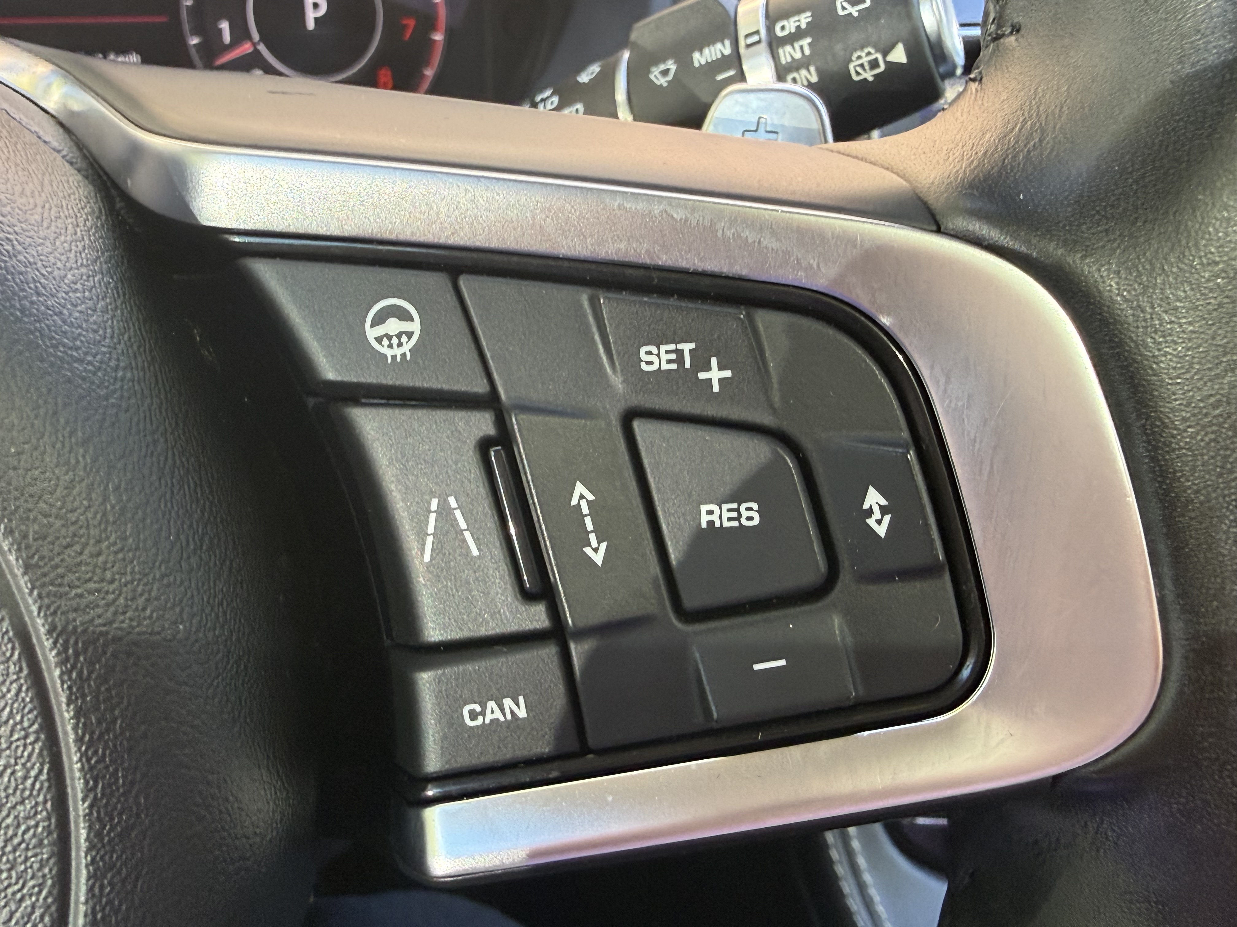 Used 2020 Jaguar F-PACE S AWD/4WD image 16