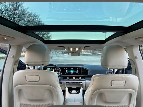 Used 2020 Mercedes-Benz GLE 350 4MATIC image 22