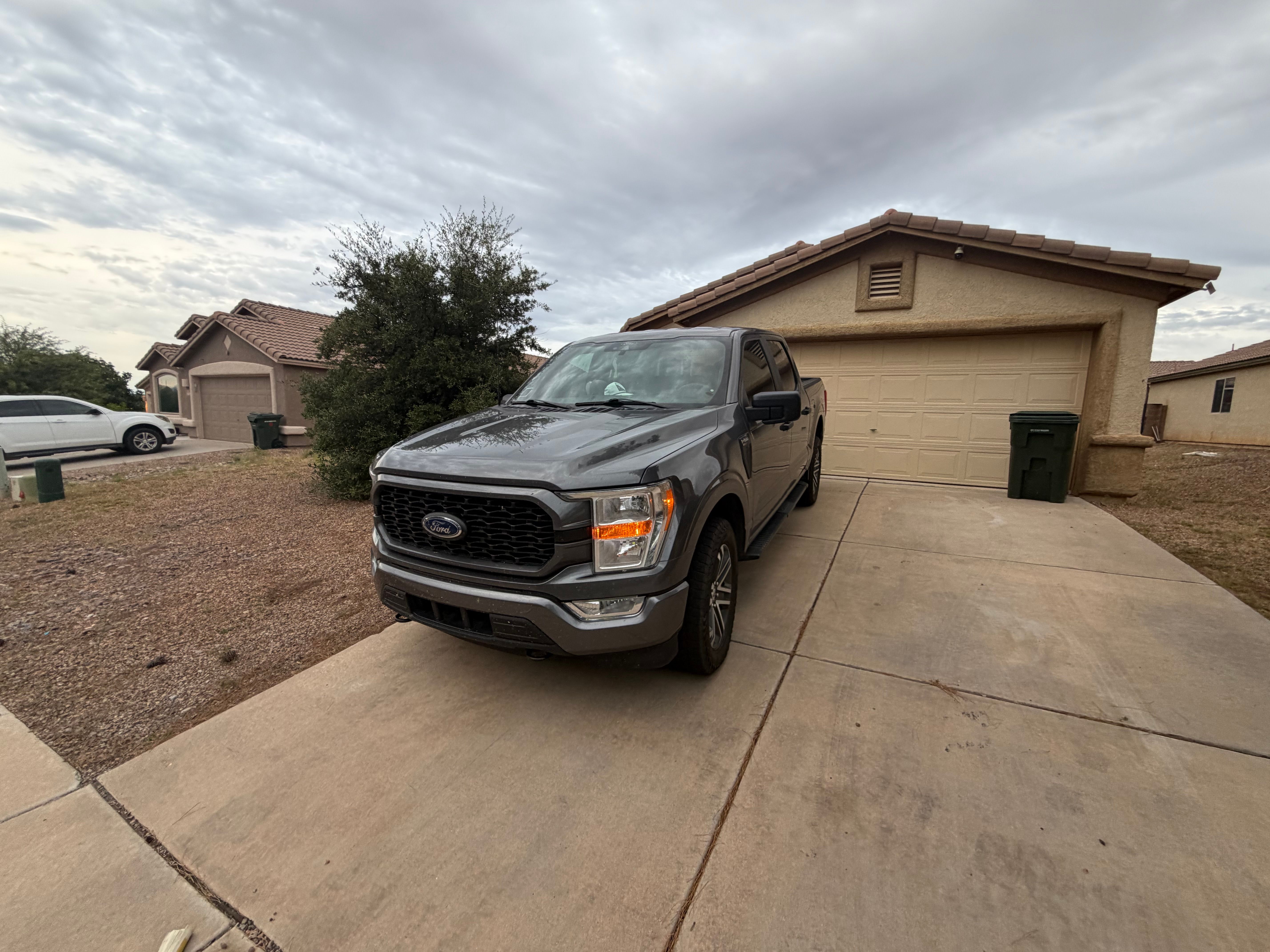 Used 2022 Ford F150 XL w/ STX Appearance Package AWD/4WD image 4