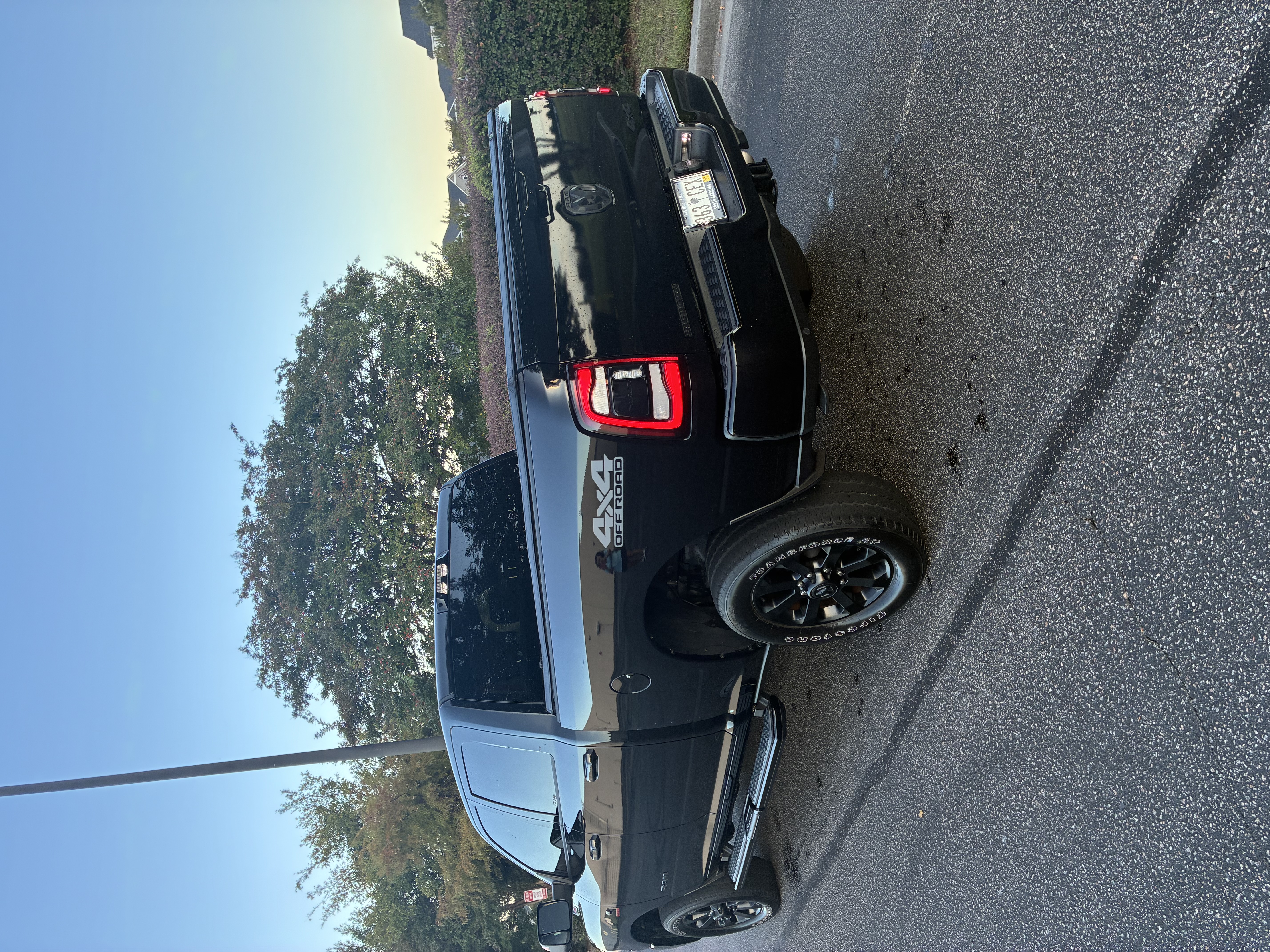 Used 2021 RAM 2500 Big Horn w/ Safety Group AWD/4WD image 5