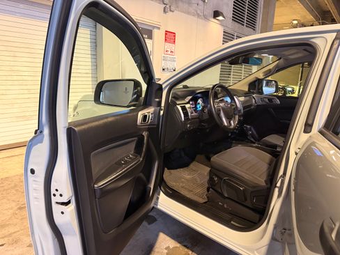 Used 2021 Ford Ranger XLT w/ Equipment Group 301A Mid RWD image 8