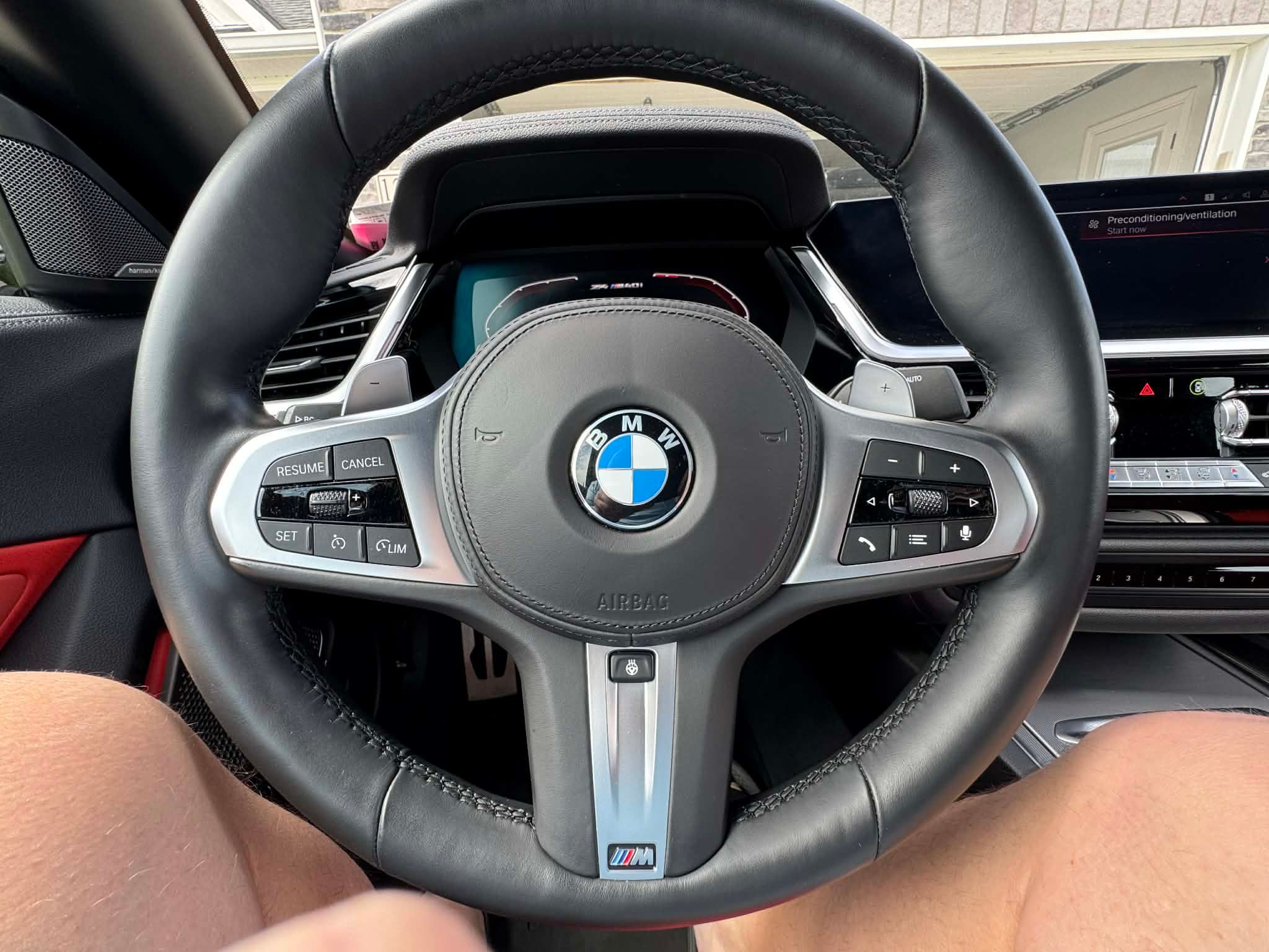 Used 2022 BMW Z4 M40i w/ Premium Package RWD image 29