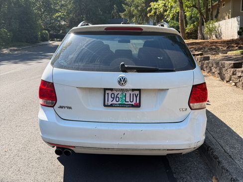 Used 2012 Volkswagen Jetta TDI image 4