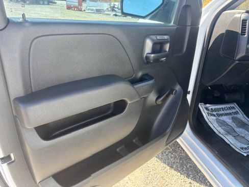 Used 2016 GMC Sierra 2500 4x4 Regular Cab image 13