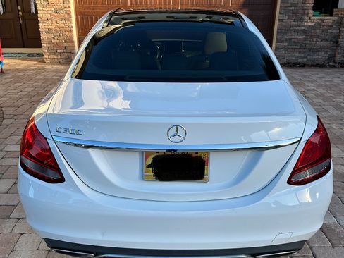 Used 2016 Mercedes-Benz C 300 Sedan image 6