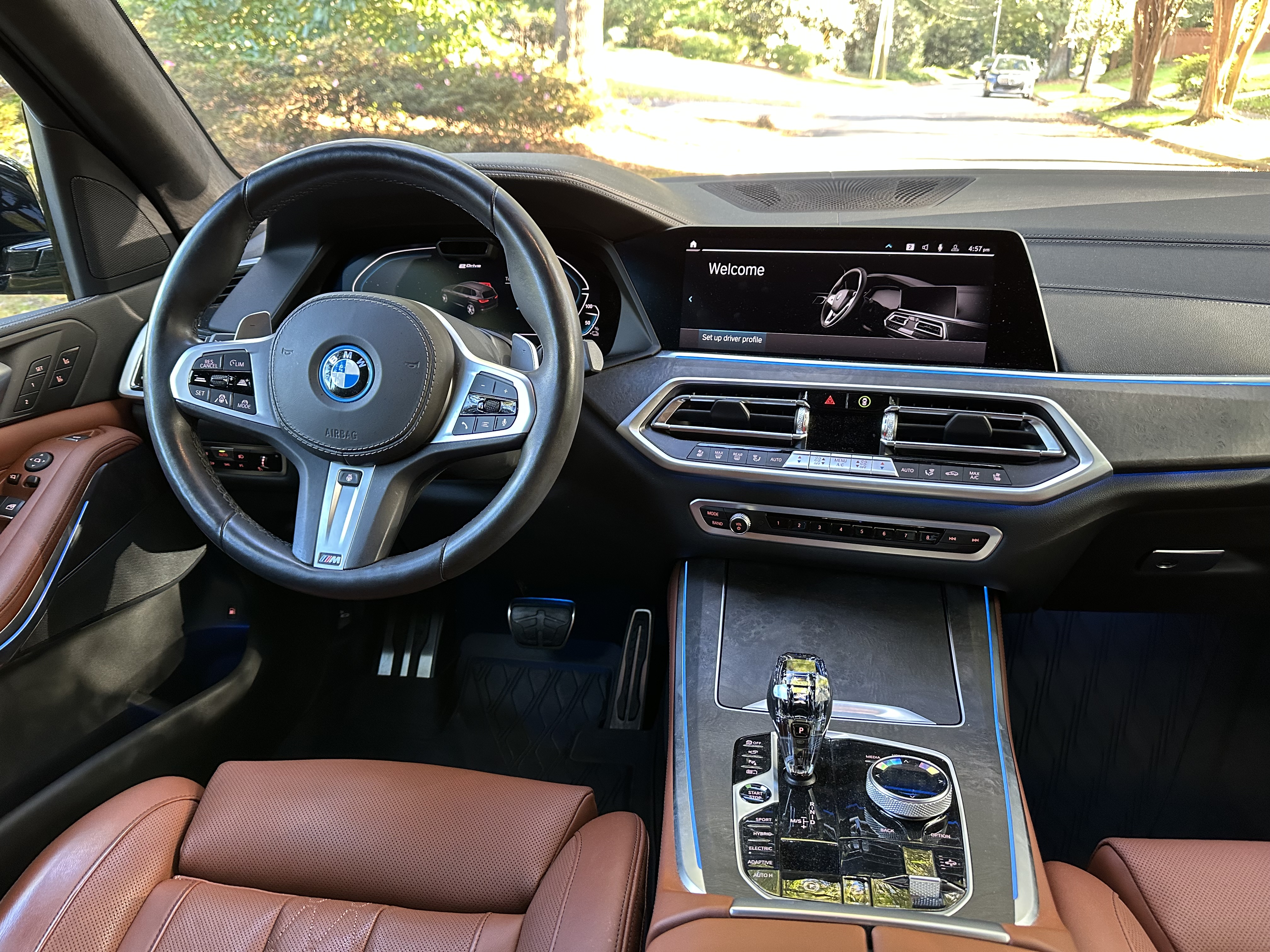 Used 2022 BMW X5 xDrive45e w/ M Sport Package AWD/4WD image 13
