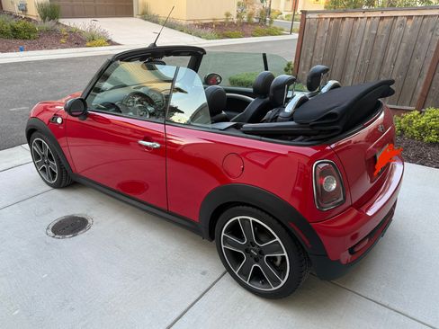 Used 2010 MINI Cooper S image 4