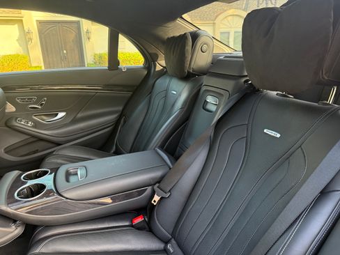 Used 2019 Mercedes-Benz S 63 AMG S 63 AMG Sedan 4D image 17