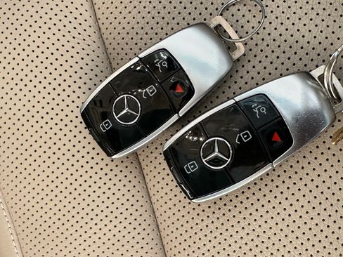 Used 2019 Mercedes-Benz S 450 4MATIC Sedan image 11