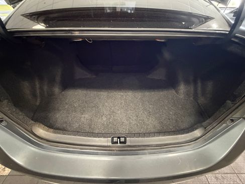 Used 2016 Toyota Corolla S FWD image 11