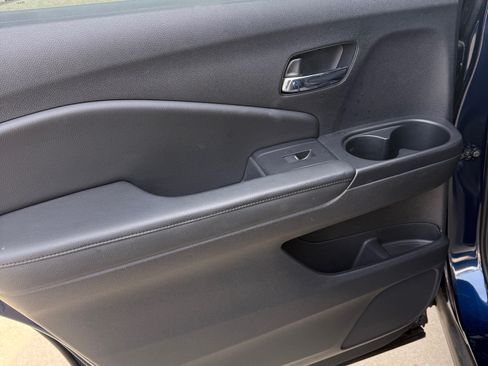 Used 2019 Honda Passport Sport image 12