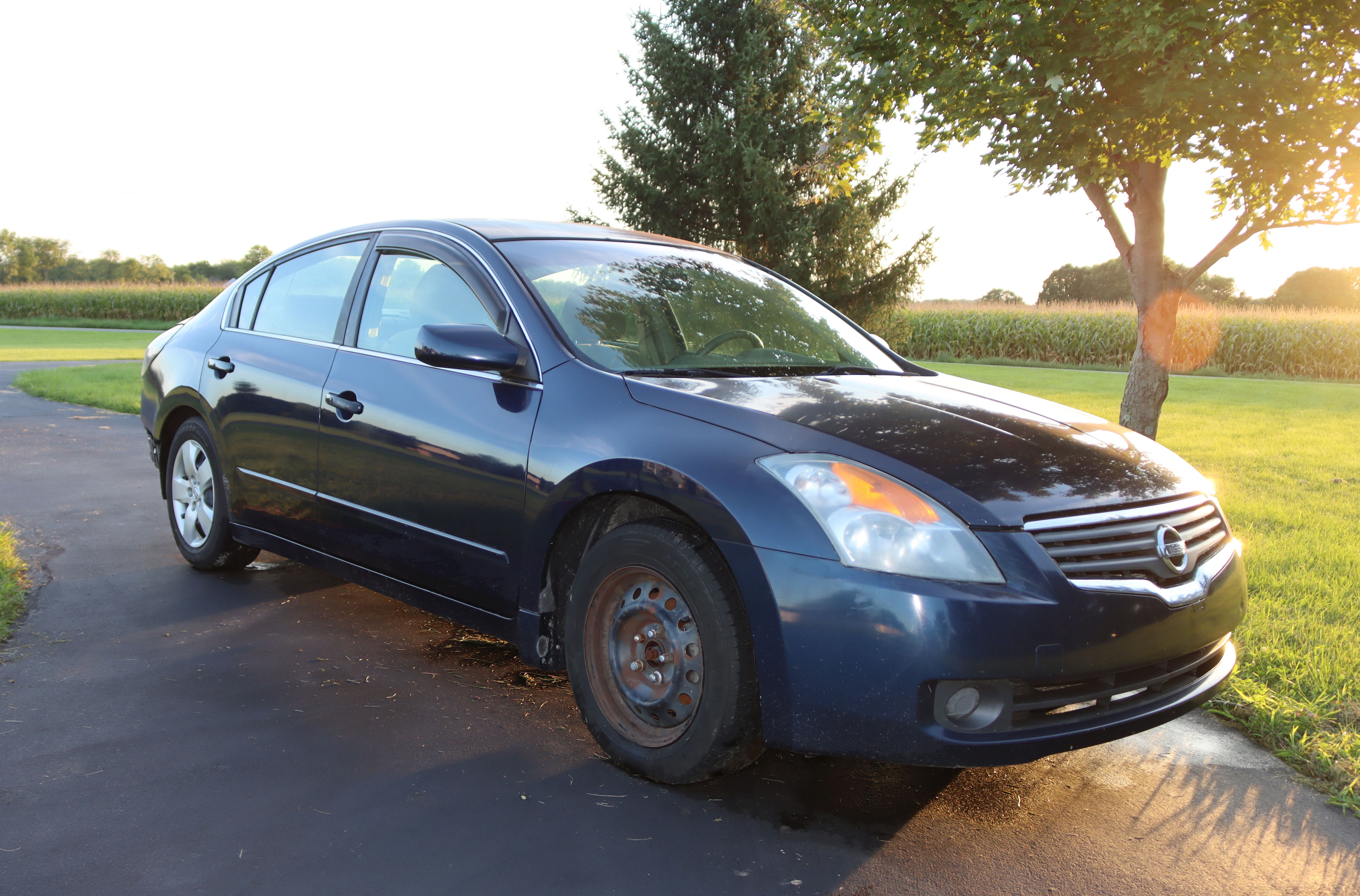 Used 2008 Nissan Altima 2.5 S w/ Convenience Pkg FWD image 1