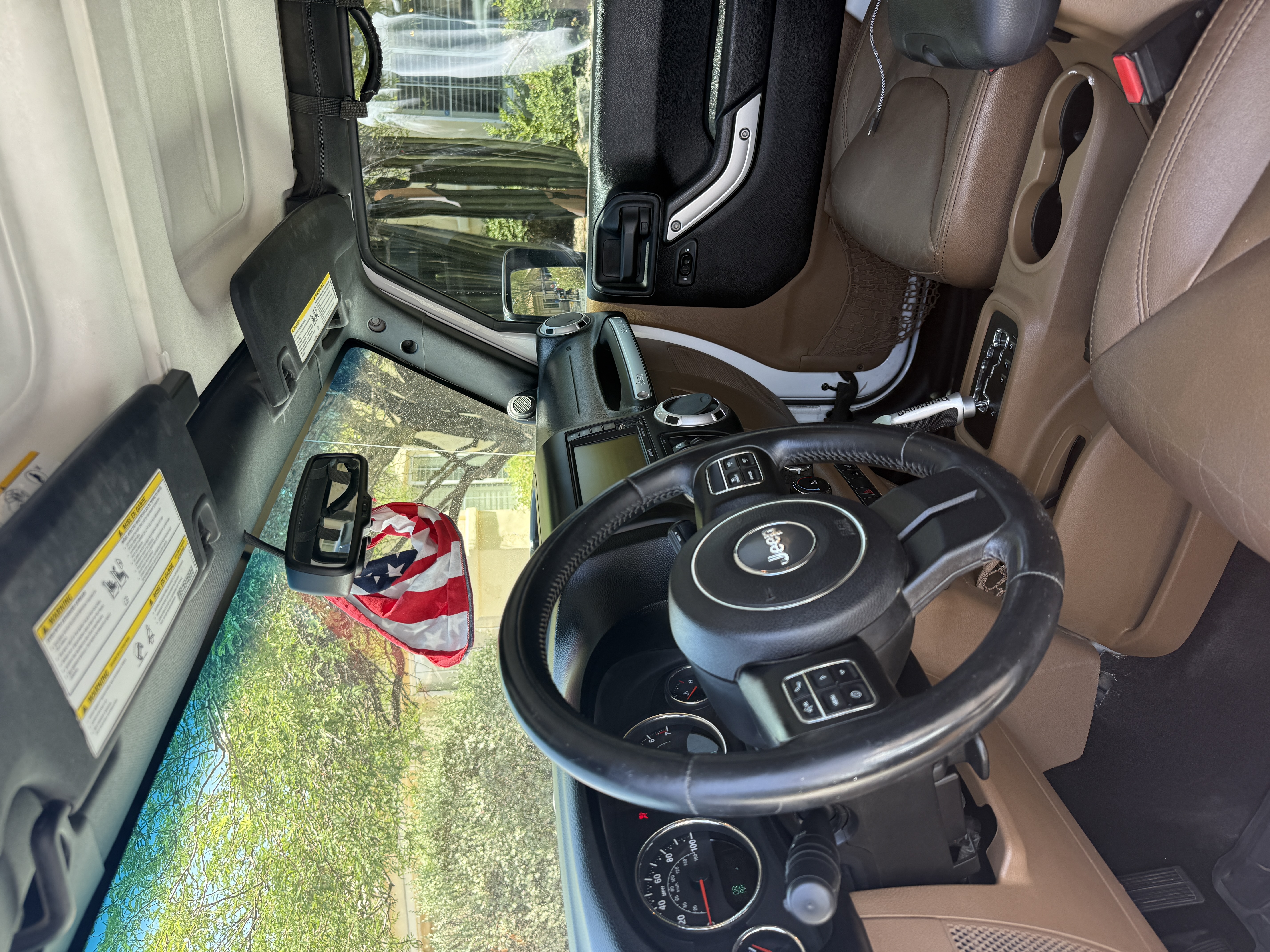 Used 2014 Jeep Wrangler Unlimited Sahara w/ Mopar Chrome Edition Group AWD/4WD image 6
