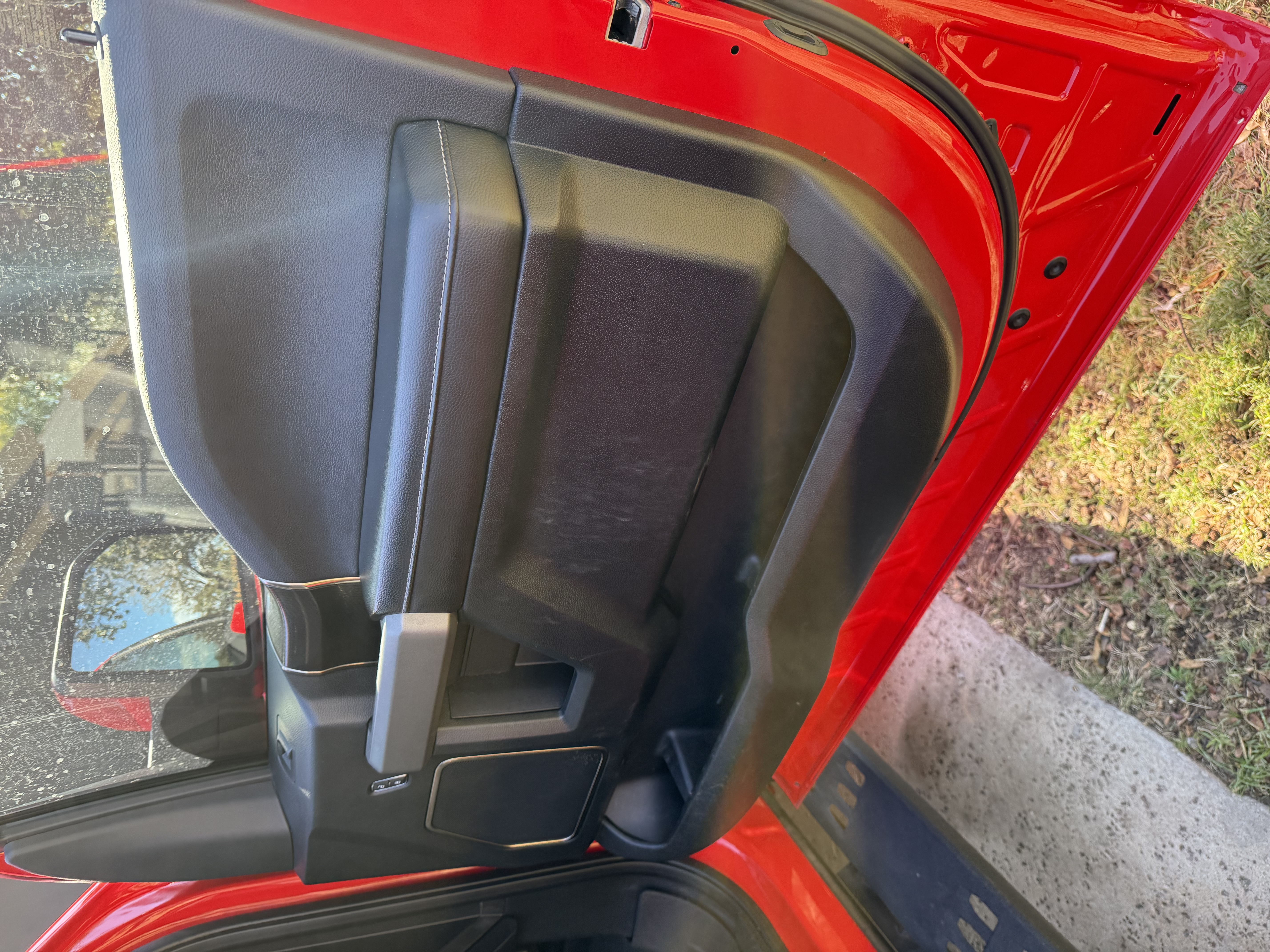 Used 2018 Ford F150 Raptor w/ Equipment Group 802A Luxury AWD/4WD image 32