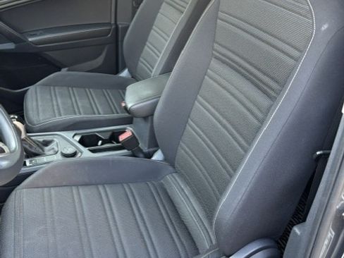 Used 2022 Volkswagen Tiguan S AWD/4WD image 9