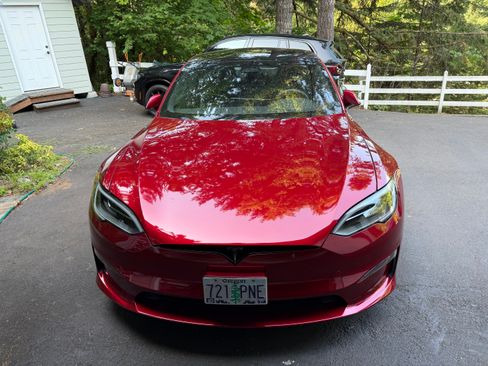 Used 2023 Tesla Model S Standard Range image 8