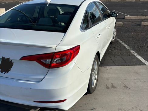 Used 2017 Hyundai Sonata SE FWD image 4