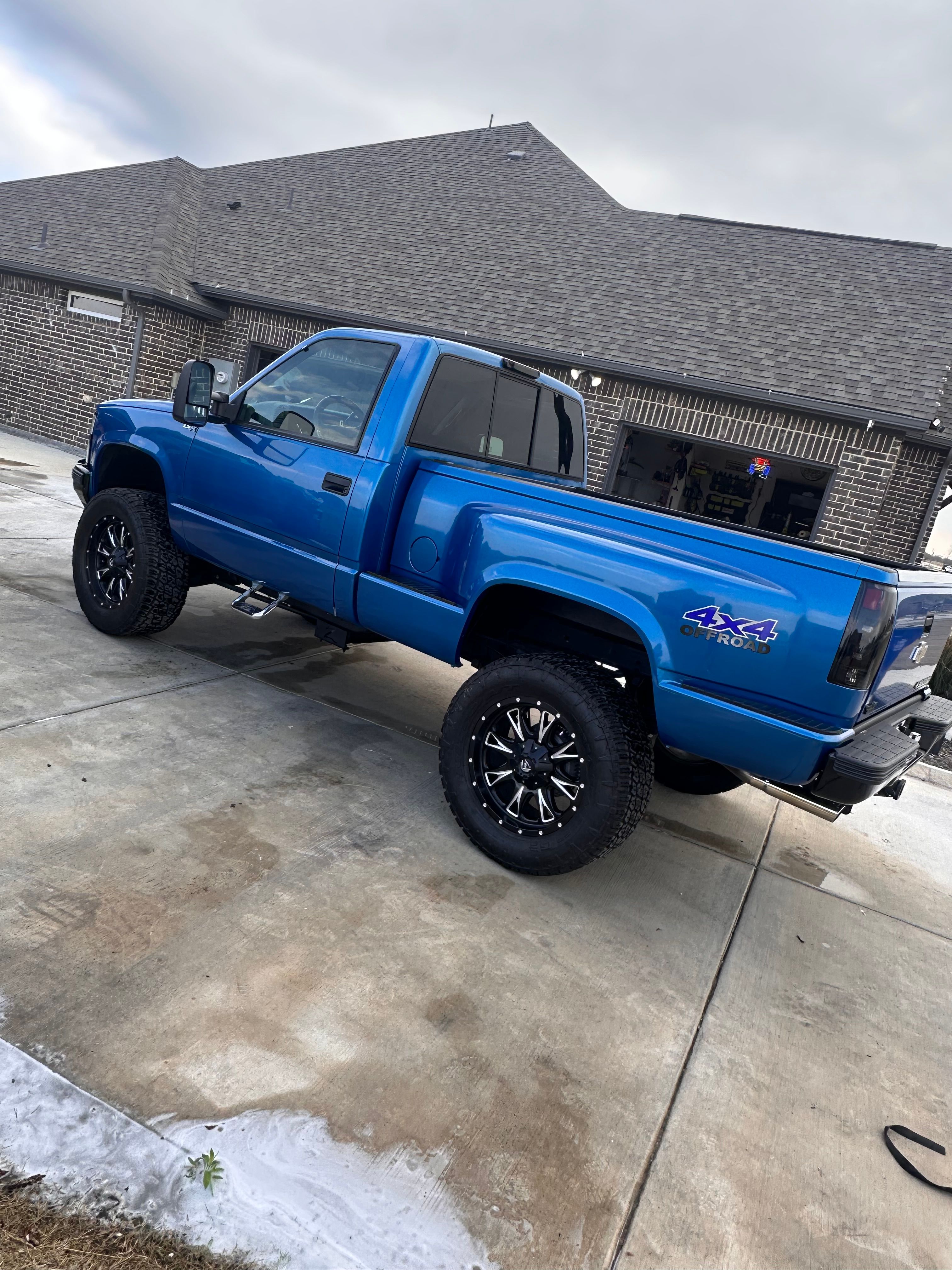 Used 1995 Chevrolet Silverado 1500 4x4 Regular Cab image 15