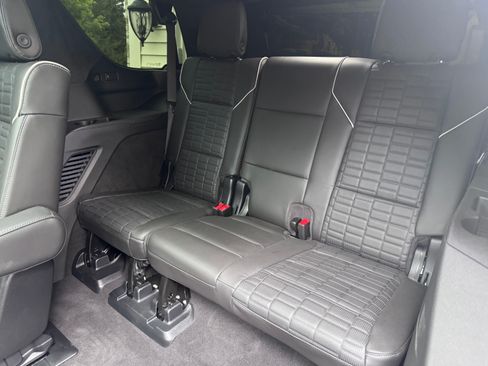 Used 2025 Cadillac Escalade V w/ LPO, ONYX Package AWD/4WD image 12