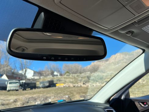 Used 2018 MAZDA MAZDA3 Grand Touring w/ Premium Equipment Package image 22