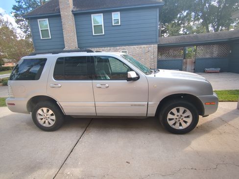 Used 2009 Mercury Mountaineer 2WD image 5