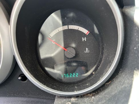 Used 2008 Dodge Grand Caravan SE image 10