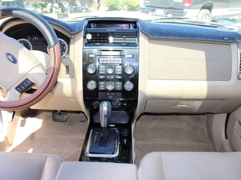 Used 2012 Ford Escape Limited image 21