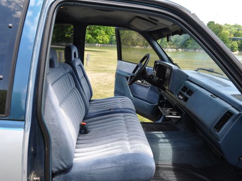 Used 1992 Chevrolet Silverado 1500 2WD Extended Cab image 16