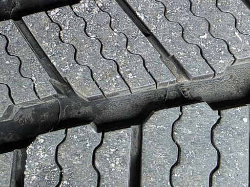 Used 2018 GMC Yukon SLT image 15