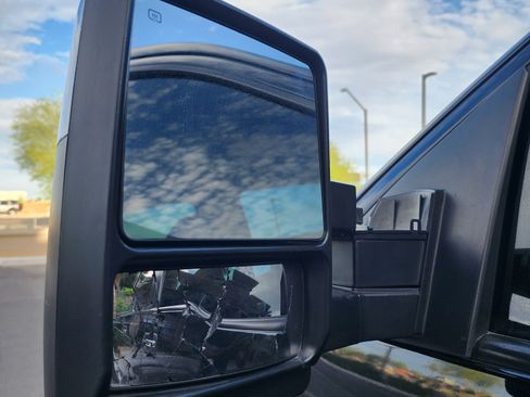 Used 2011 Ford F150 XLT w/ XLT Chrome Pkg AWD/4WD image 13