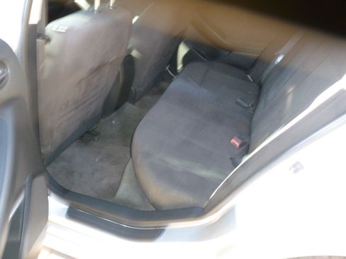 Used 2011 Nissan Altima 2.5 S image 9