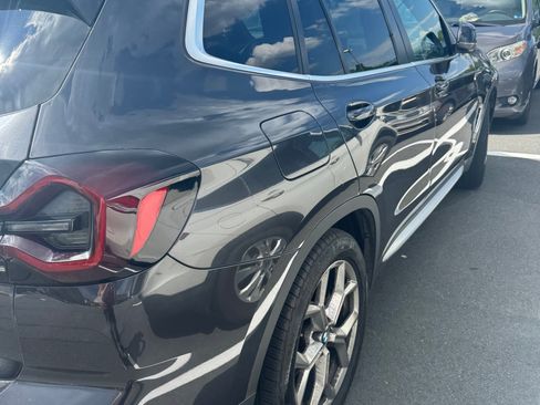 Used 2022 BMW X3 xDrive30i w/ Premium Package AWD/4WD image 4