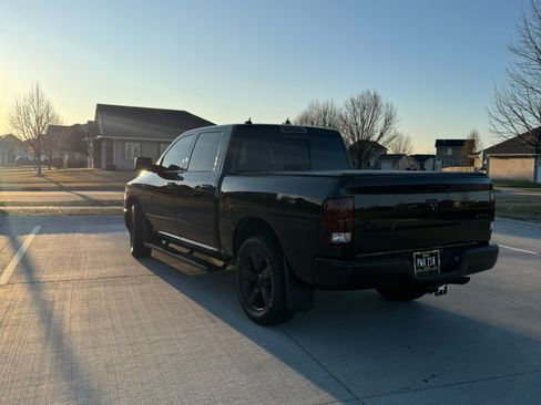 Used 2018 RAM 1500 Big Horn image 12