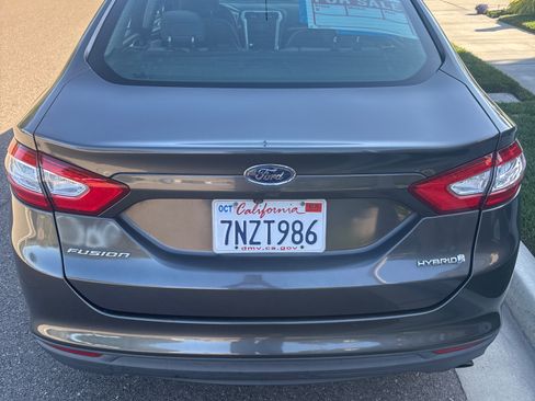 Used 2016 Ford Fusion S image 4