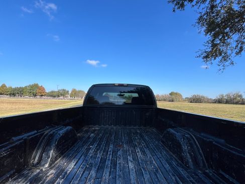 Used 2004 Chevrolet Silverado 2500 LS w/ Heavy-Duty Power Package image 13