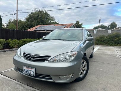 Used 2005 Toyota Camry XLE