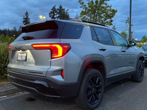 Used 2026 GMC Terrain Elevation w/ Black Edition FWD image 6