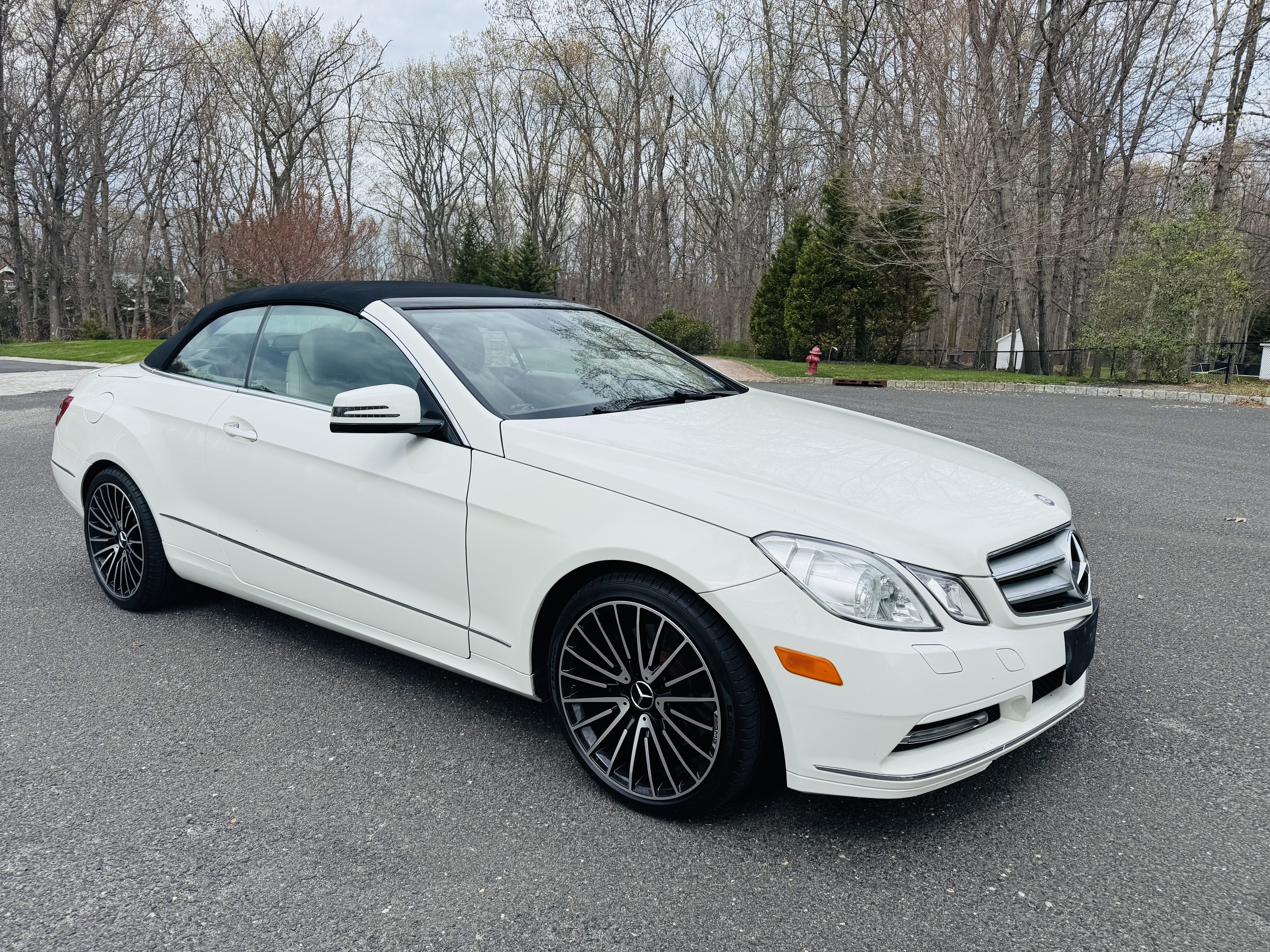 Used 2011 Mercedes-Benz E 350 Cabriolet image 24