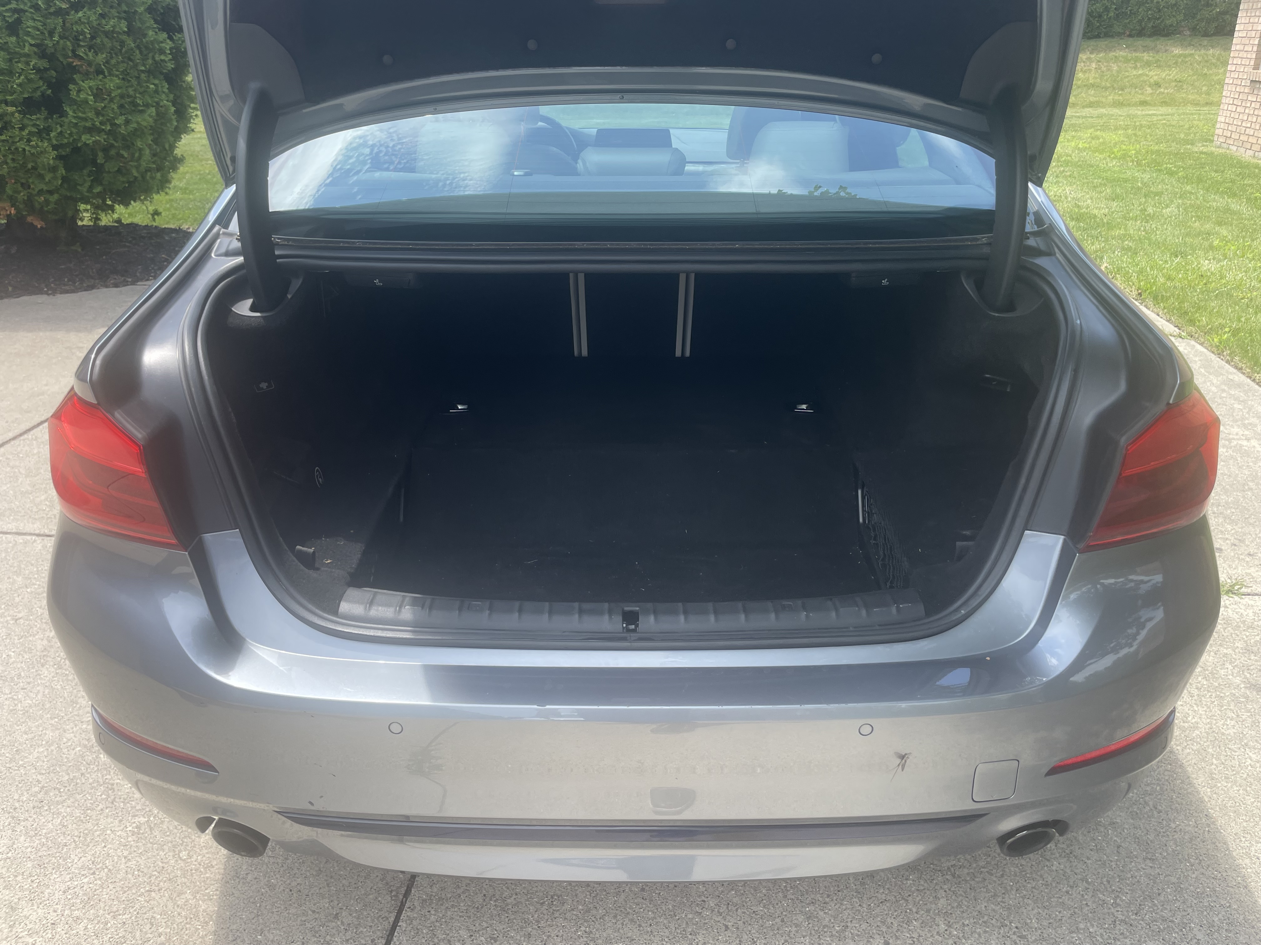 Used 2018 BMW 530e xDrive AWD/4WD image 6