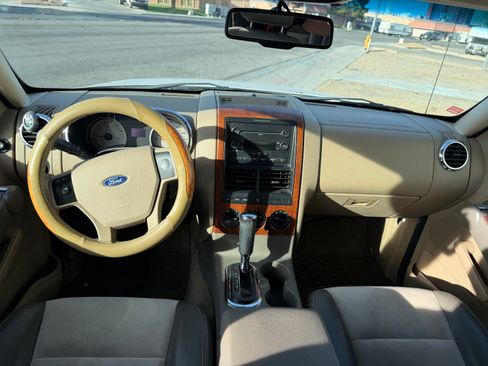 Used 2007 Ford Explorer Eddie Bauer image 11
