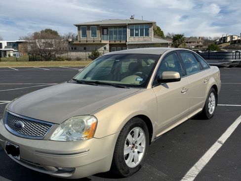 Used 2007 Ford Five Hundred SEL image 1