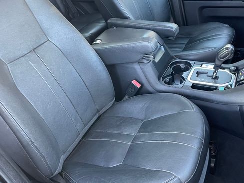 Used 2011 Land Rover LR4 HSE AWD/4WD image 24
