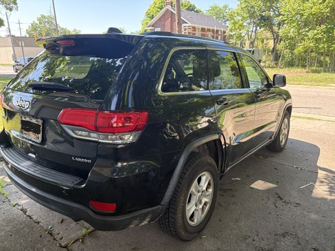Used 2015 Jeep Grand Cherokee Laredo w/ Quick Order Package 23E AWD/4WD image 6