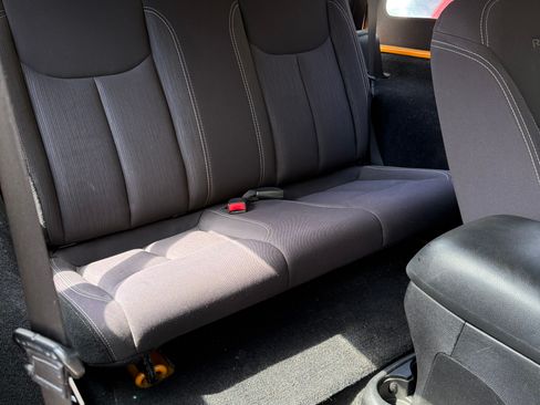 Used 2013 Jeep Wrangler Rubicon w/ PWR Convenience Group image 13