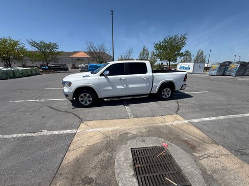 Used 2022 RAM 1500 Laramie image 1