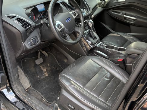 Used 2016 Ford Escape Titanium w/ Equipment Group 301A image 4